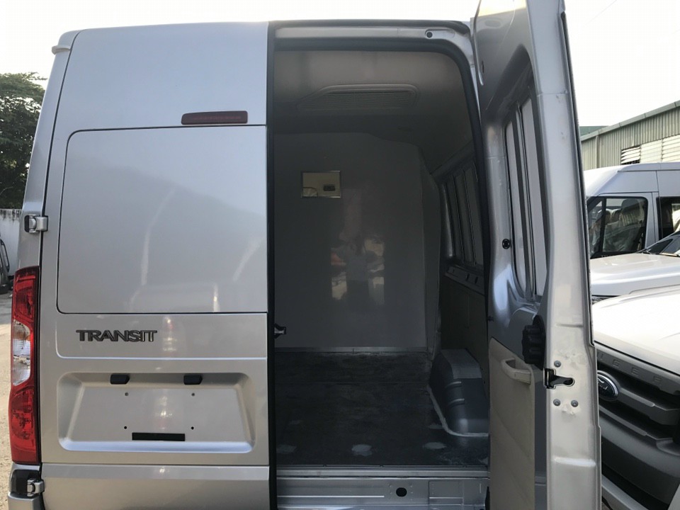 transit van 0909524788