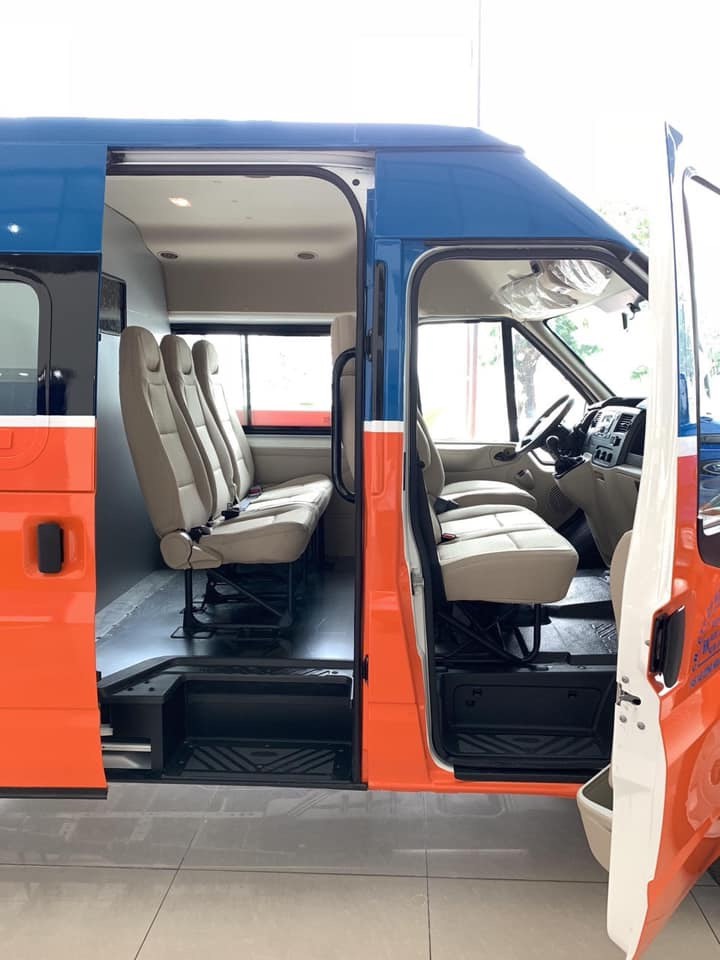 transit van , lh: 0909524788
