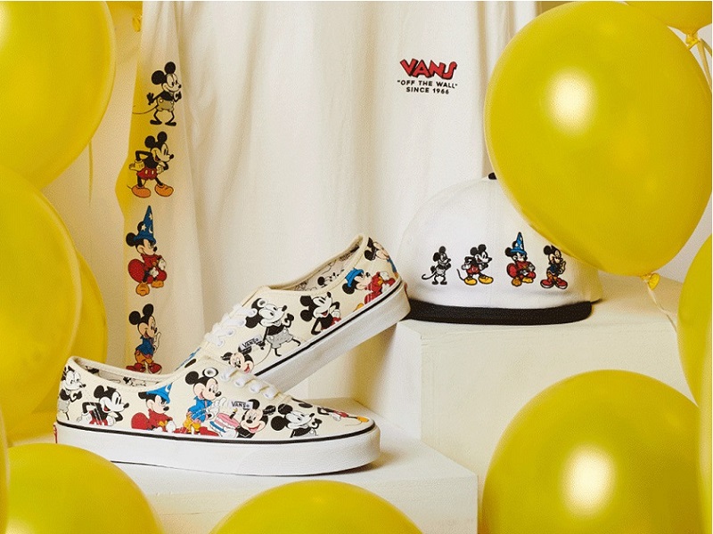 TRONG THÁNG 11 NÀY VANS KỶ NIỆM 90 NĂM NGÀY CHUỘT MICKEY RA MẮT