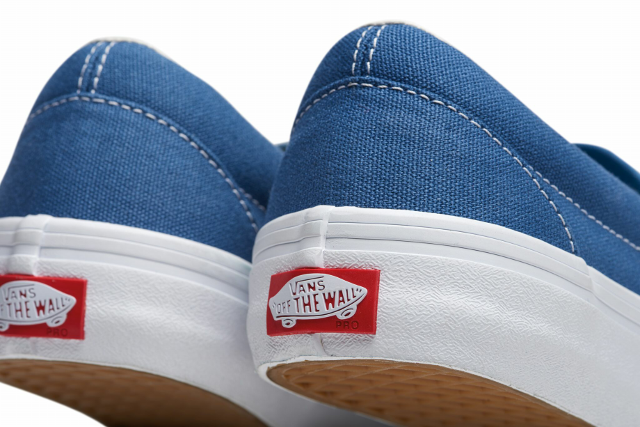 Vans Vinh Danh Vận Động Viên Trượt Ván Nổi Tiếng Bằng Một Phiên Bản Slip-on Pro