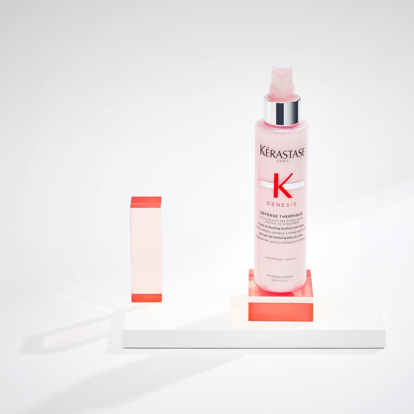 Xịt dưỡng chống gãy rụng Kérastase Genesis Défense Thermique Blow-Dry Primer 150ml