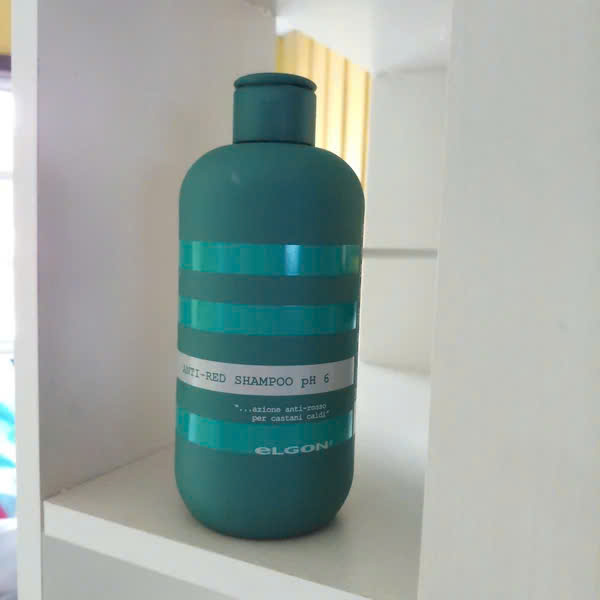 Dầu gội khử ánh đỏ giữ màu rêu Elgon ColorCare Anti-Red Shampoo pH6 300ml
