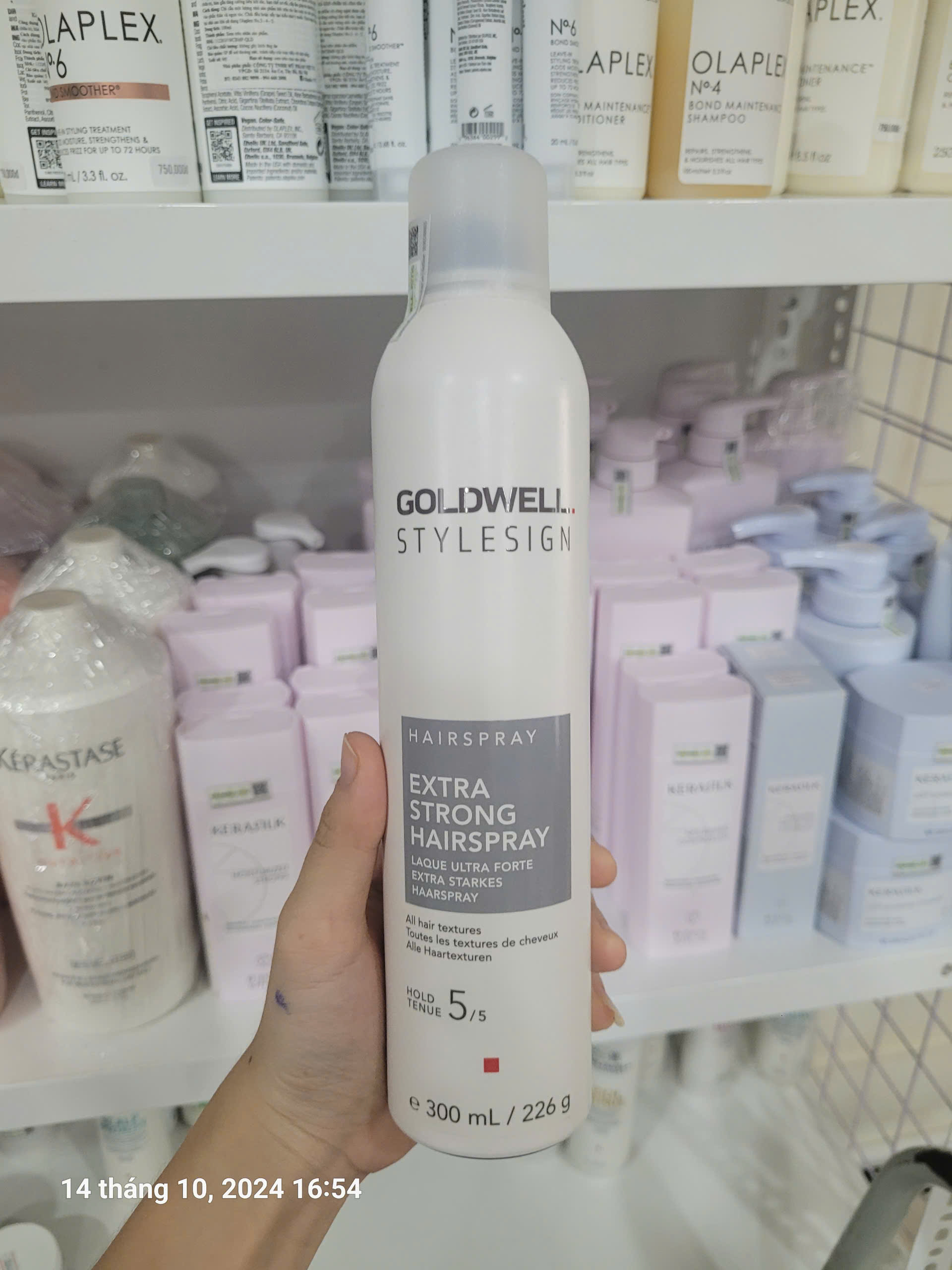 Gôm xịt siêu cứng Goldwell StyleSign Sprayer – Extra Strong Hairspray 300ml
