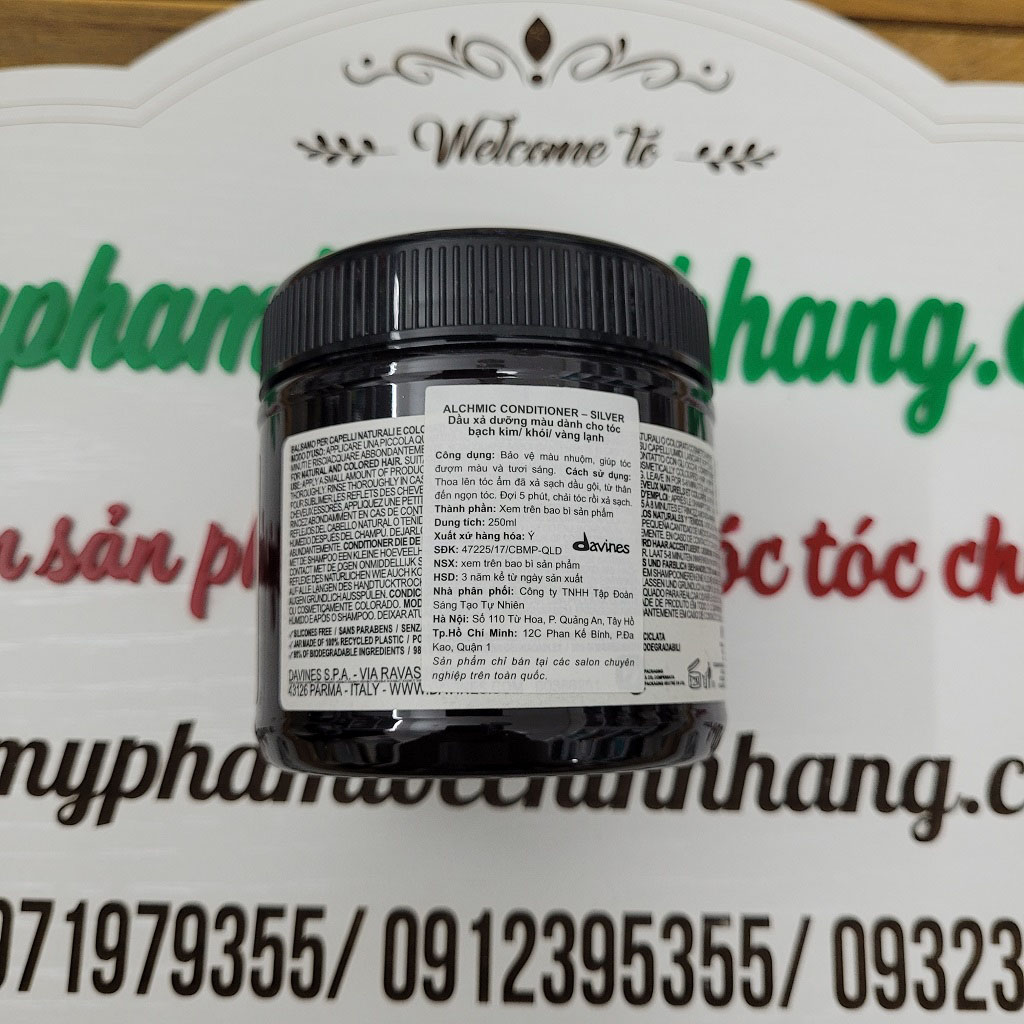 Dầu gội và dầu xả khử ánh vàng cho tóc sáng màu Davines Alchemic Silver 280ml - 250ml