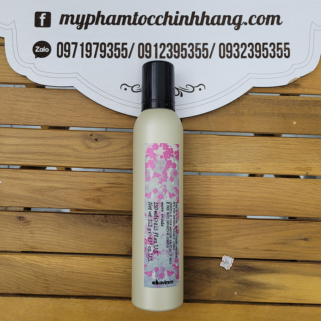 Kem bọt tạo kiểu dưỡng ẩm cho tóc xoăn Davines - Davines More Inside Moisturizing Mousse 250ml