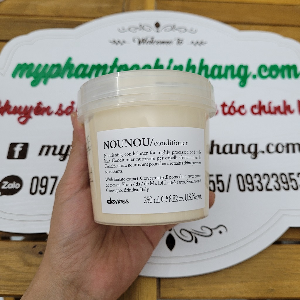 Bộ sản phẩm DAVINES NOUNOU gồm dầu gội, dầu xả và hấp – được thiết kế đặc biệt cho tóc nhuộm, tẩy, tóc khô yếu cần phục hồi sâu