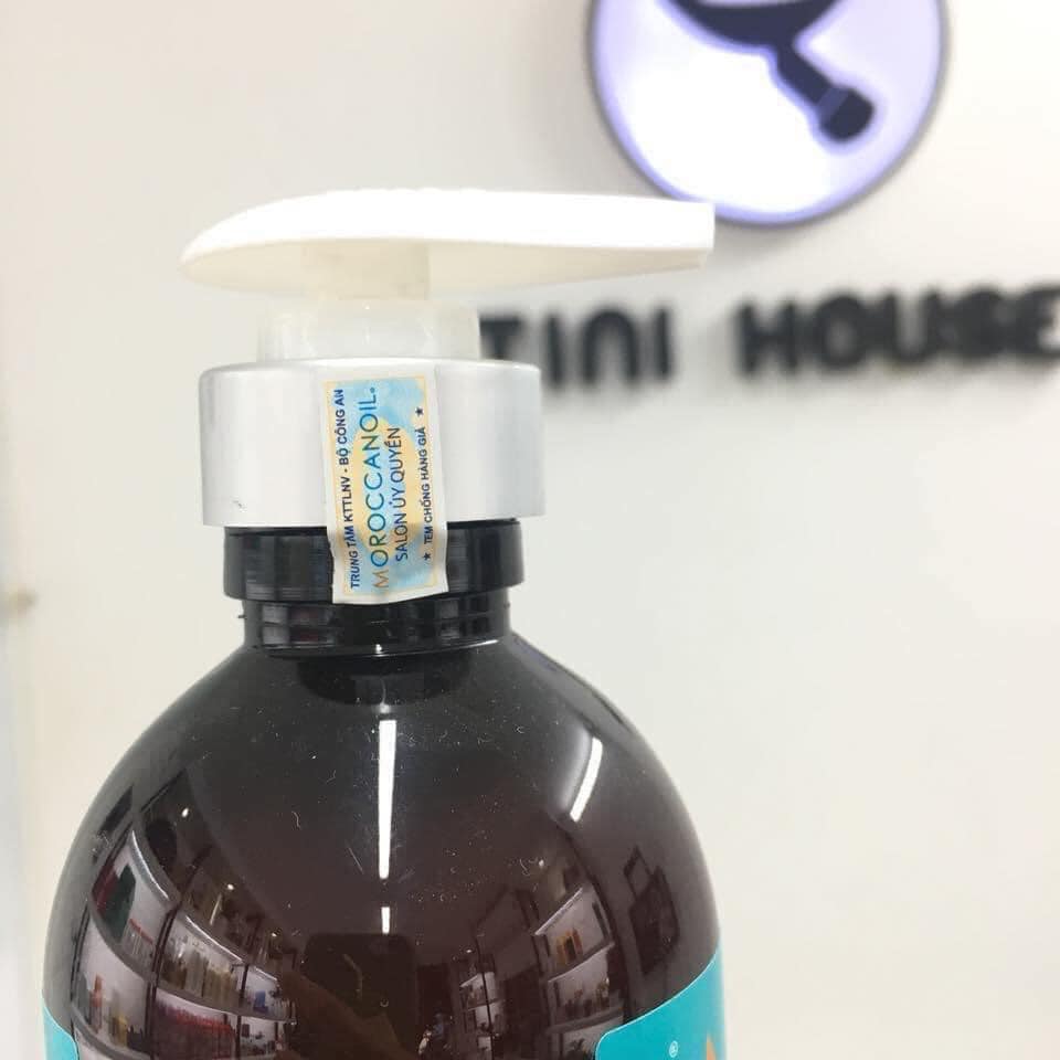 Kem Tạo Kiểu Dưỡng Ẩm Moroccanoil Hydrating Styling Cream 300ml