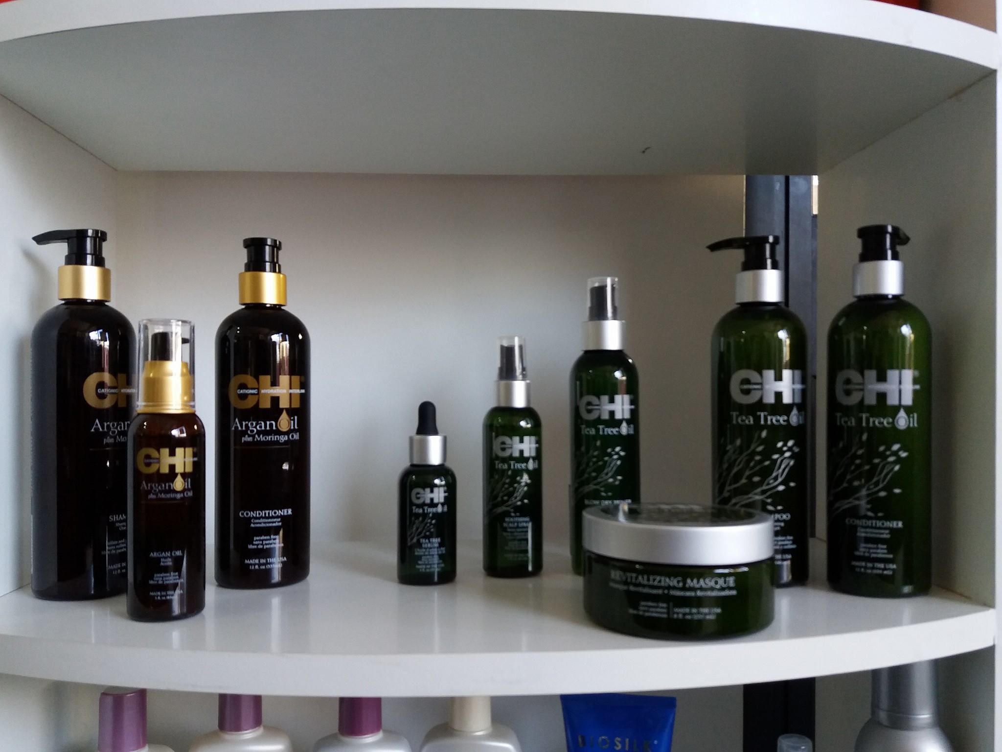 Dầu gội xả CHI Luxury Black Seed Oil(CHI Luxury Black Seed Oil Gentle Cleansing Shampoo & Moisture Replenish Conditioner) 355ml 739ml