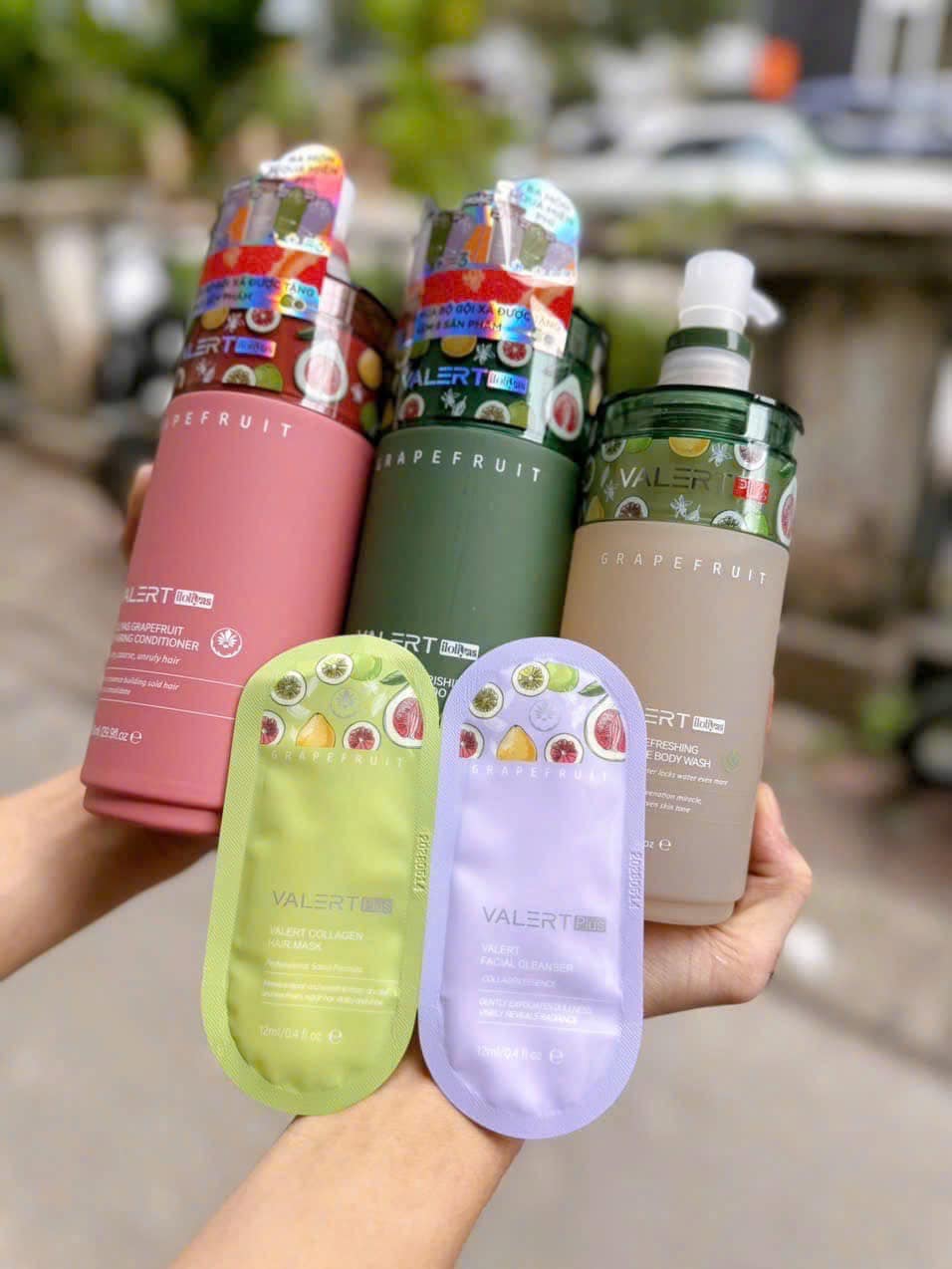 Cặp Gội Xả Bưởi Valert Grapefruit Mẫu Mới 2025 850ml