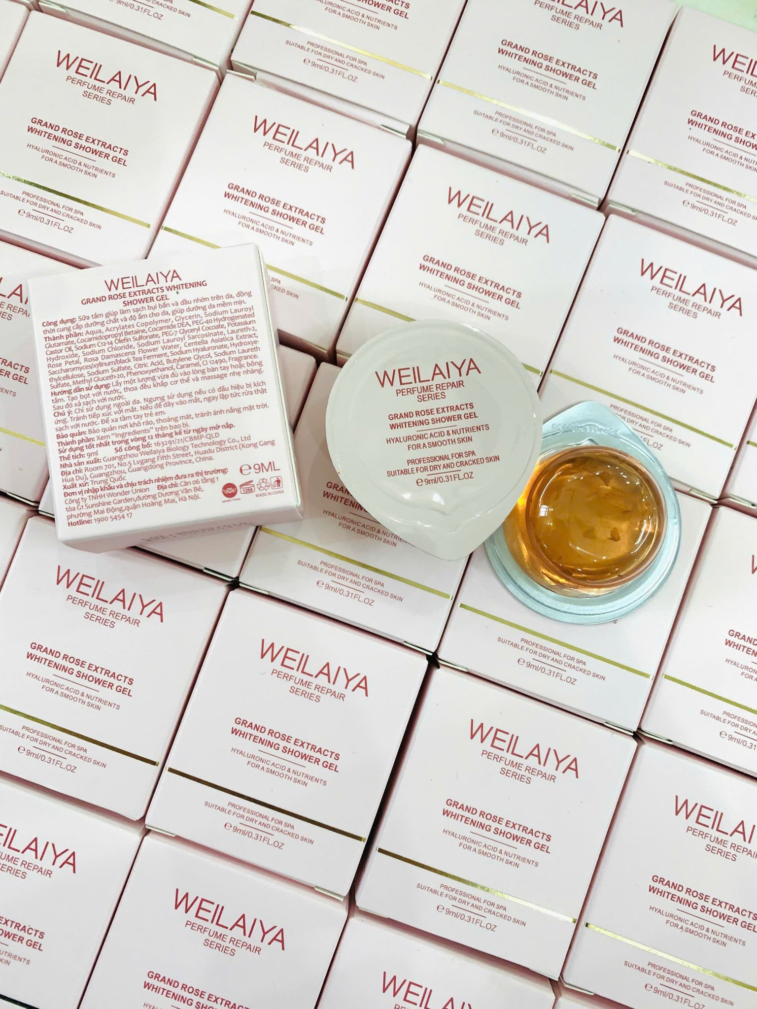 Sữa tắm trắng da cánh hoa hồng Damask Weilaiya Rose Petal Whitening Shower Gel 10ml 450ml