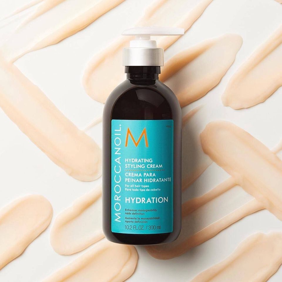 Kem Tạo Kiểu Dưỡng Ẩm Moroccanoil Hydrating Styling Cream 300ml
