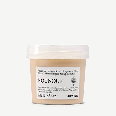 Bộ sản phẩm DAVINES NOUNOU gồm dầu gội, dầu xả và hấp – được thiết kế đặc biệt cho tóc nhuộm, tẩy, tóc khô yếu cần phục hồi sâu