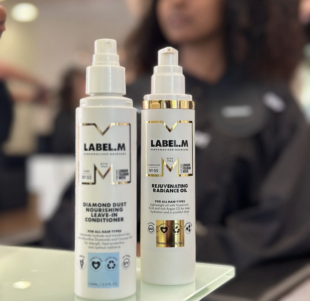 Kem xả khô kim cương Label.M Diamond Dust Nourishing Leave-In Conditioner 150ml