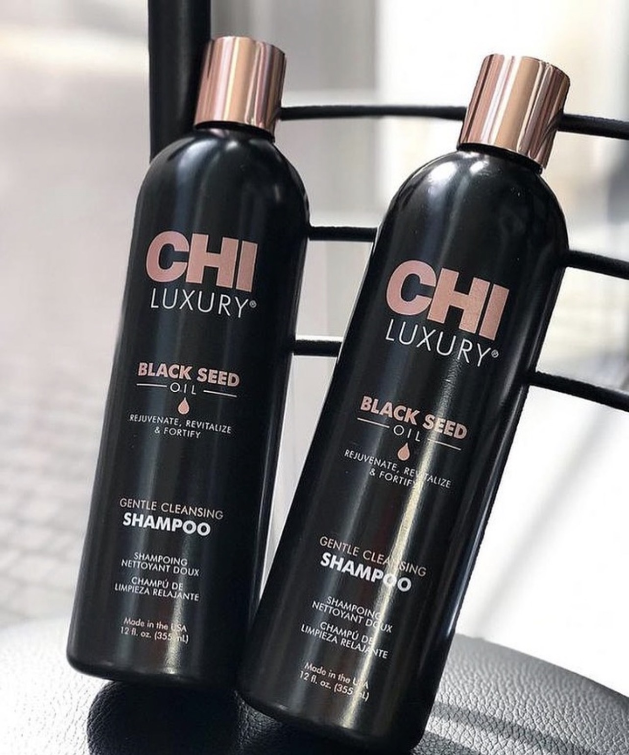 Dầu gội xả CHI Luxury Black Seed Oil(CHI Luxury Black Seed Oil Gentle Cleansing Shampoo & Moisture Replenish Conditioner) 355ml 739ml