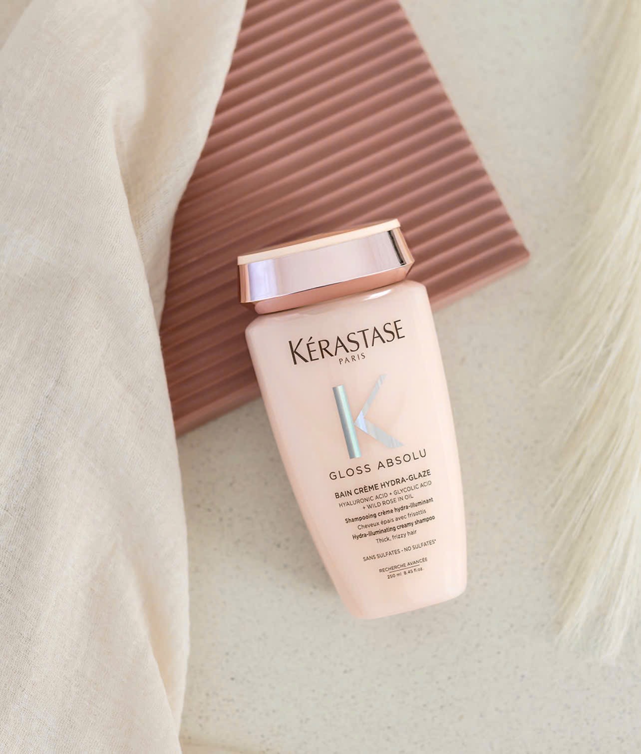 KÉRASTASE GLOSS ABSOLU CRÈME HYDRA-GLAZE | DÒNG KEM GỘI MỚI CHO TÓC DÀY XƠ RỐI, KHÓ VÀO NẾP