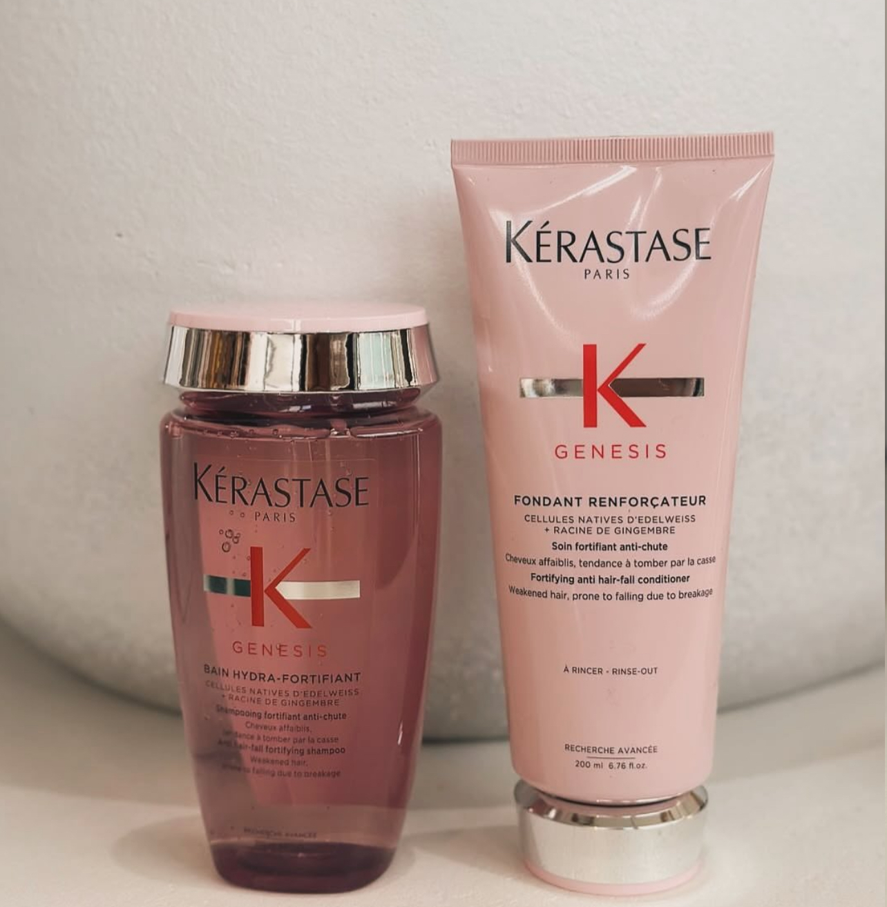 Dầu gội và dầu xả Kérastase Genesis phục hồi sợi tóc yếu, giảm đứt gãy thân tóc