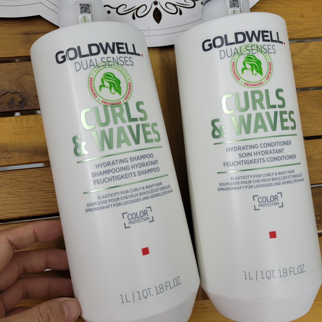 Dầu gội và dầu xả Goldwell Dualsenses Curls & Waves Hydrating Shampoo & Conditioner