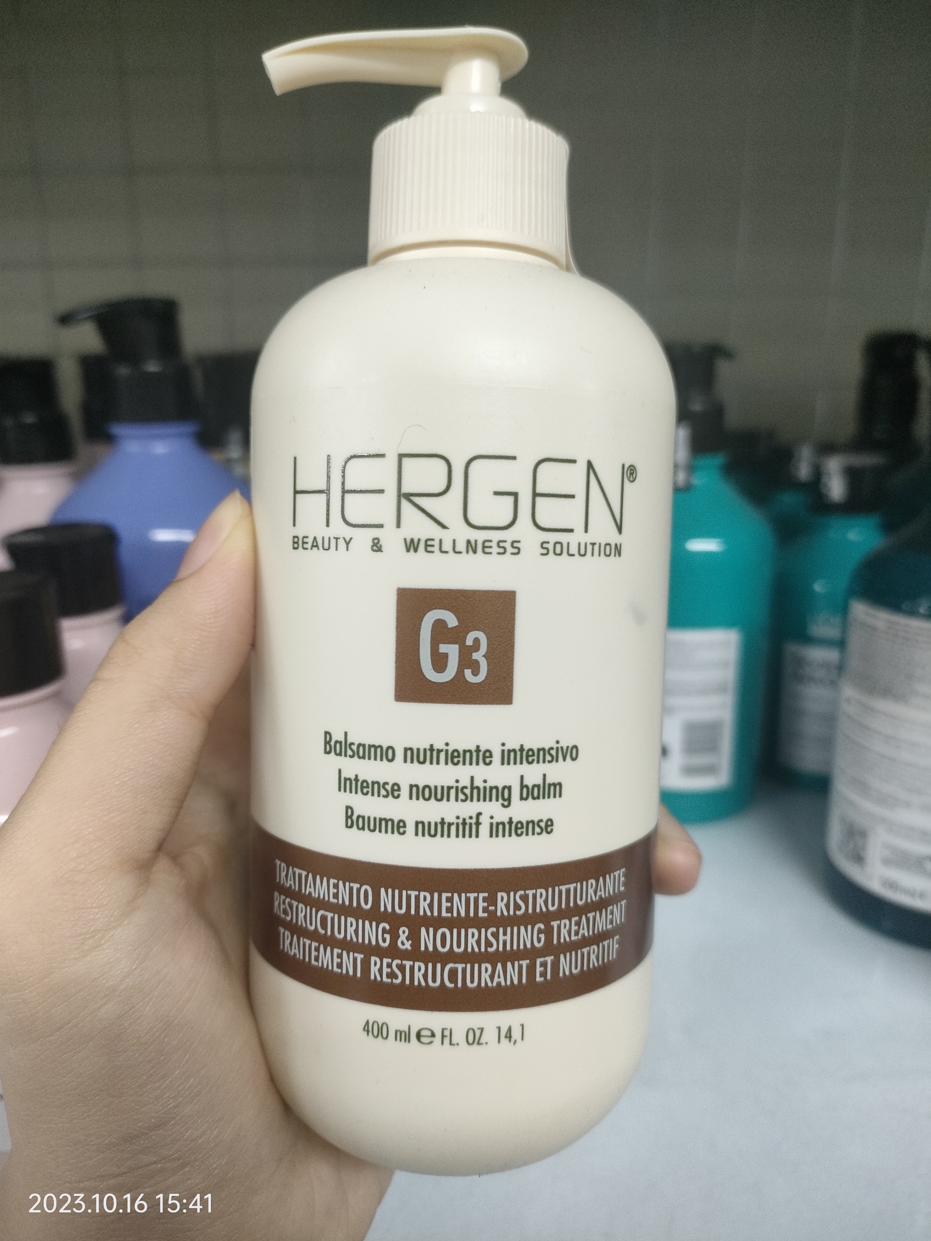 Xả khô Bes Hergen tái tạo và nuôi dưỡng tóc 400ml - 1000ml