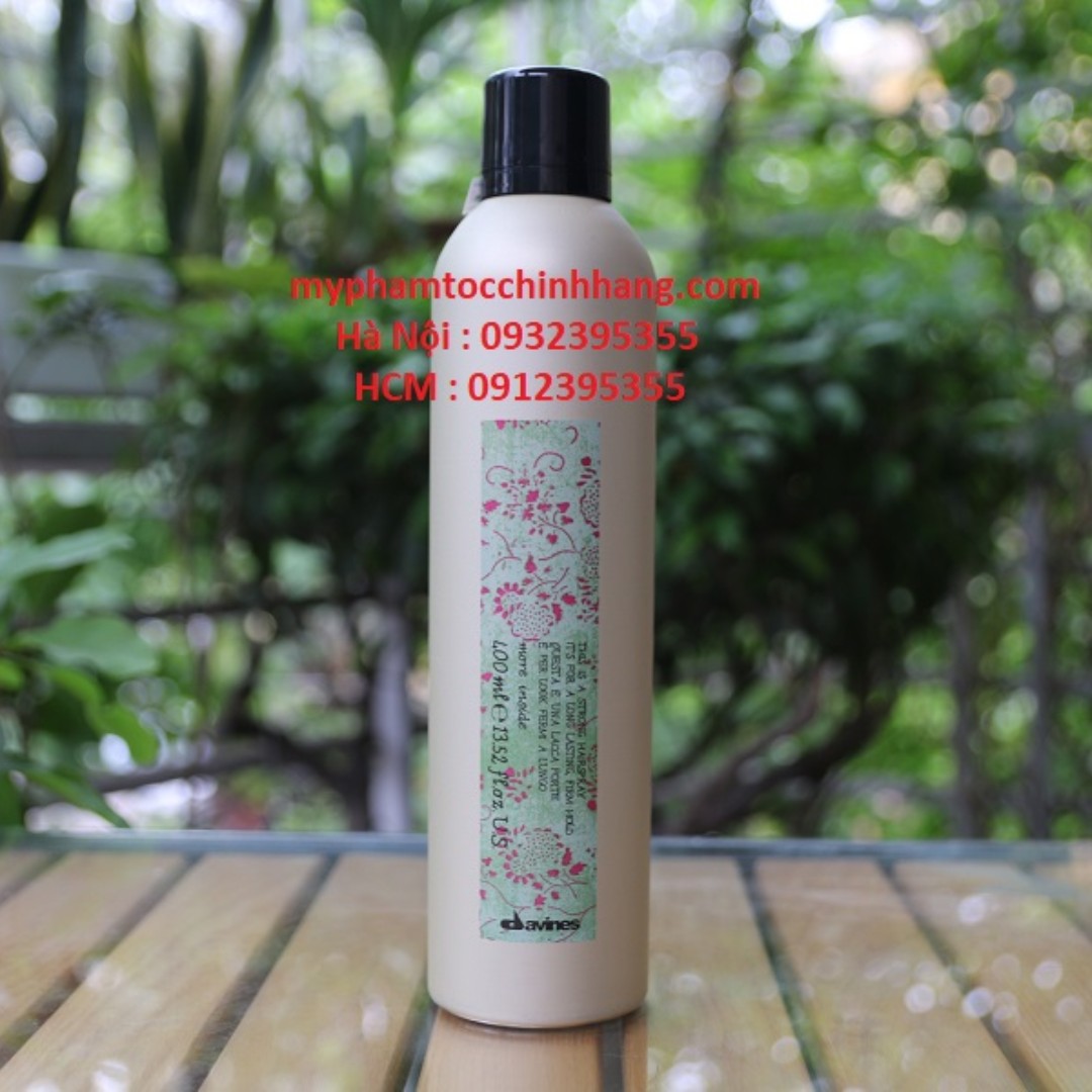 GÔM XỊT CỨNG DAVINES STRONG HAIRSPRAY  400ML