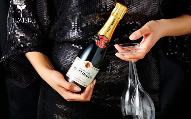 So sánh rượu vang Mỹ với rượu vang Pháp