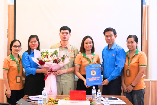HTV VIỆT NAM TỔ CHỨC LỄ CÔNG BỐ VÀ TRAO QUYẾT ĐỊNH THÀNH LẬP CÔNG ĐOÀN CƠ SỞ.