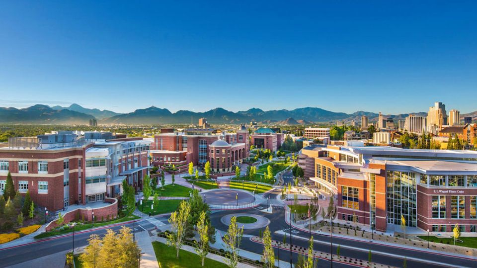 Chào mừng bạn đến với Đại học Nevada, Reno