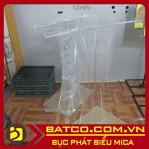 Bục phát biểu mica