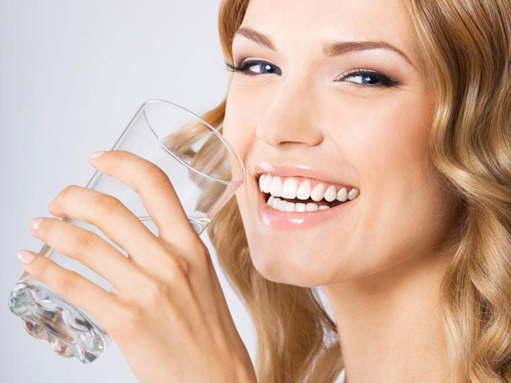 Cảnh báo: Những thói quen xấu đang âm thầm hủy hoại làn da bạn