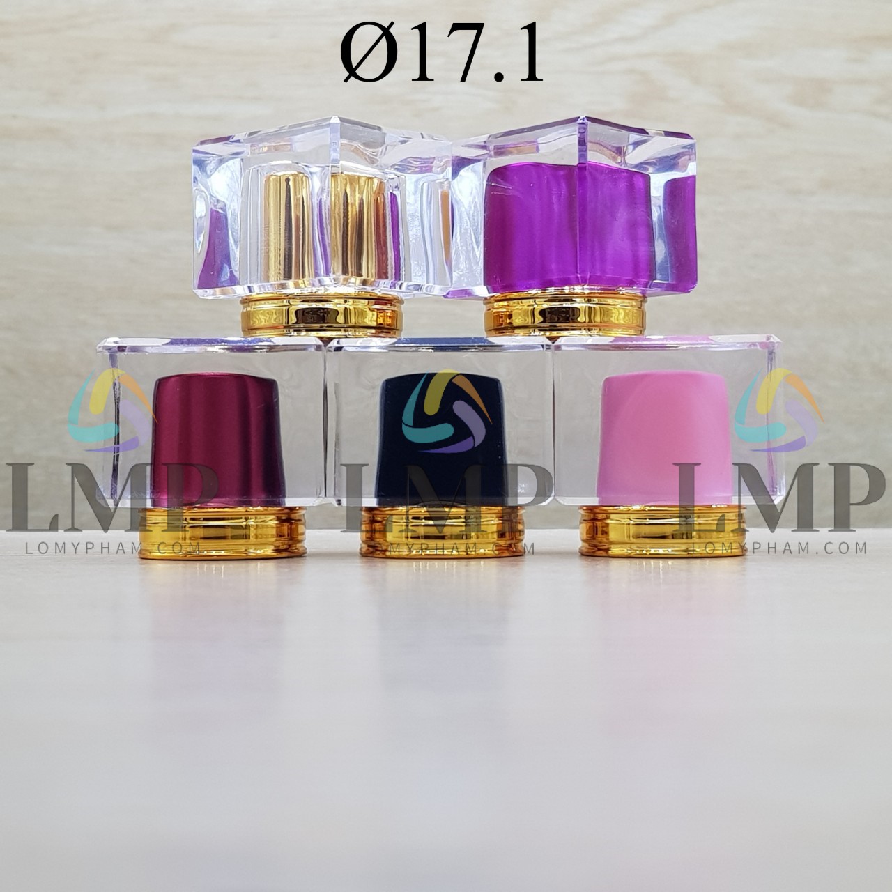 Nắp chụp vuông nhiều màu Ø17.1