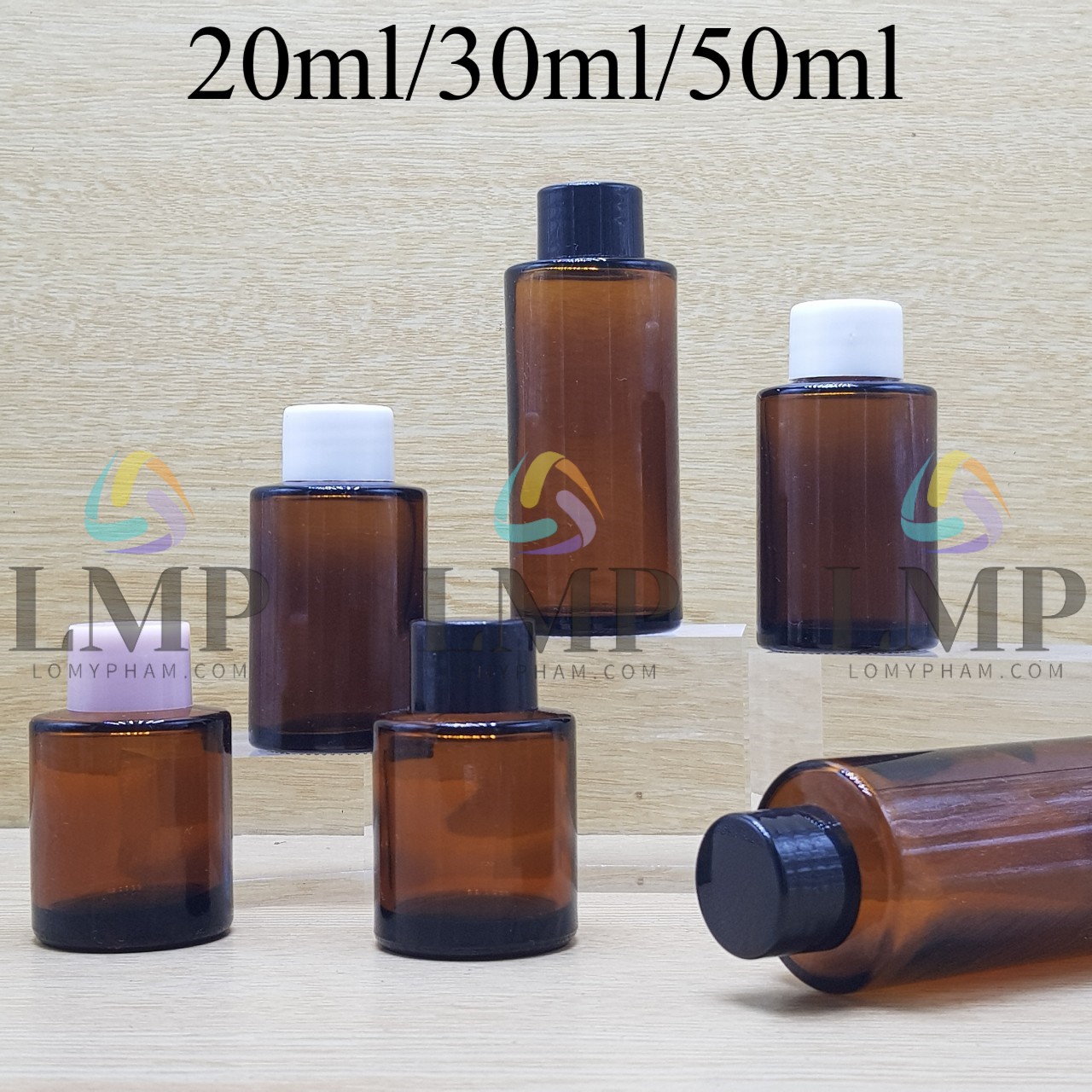 Chai thủy tinh nâu nắp vặn trơn