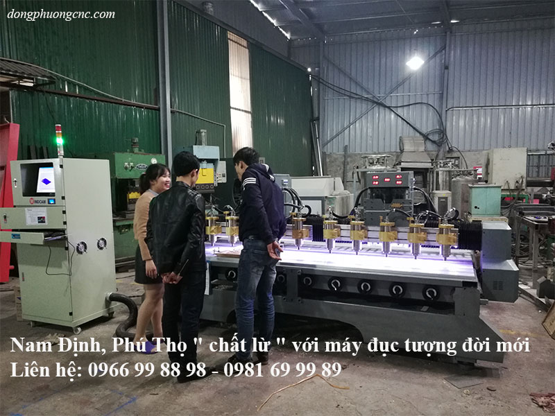 Nam Định, Phú Thọ " chất lừ " với máy đục tượng đời mới