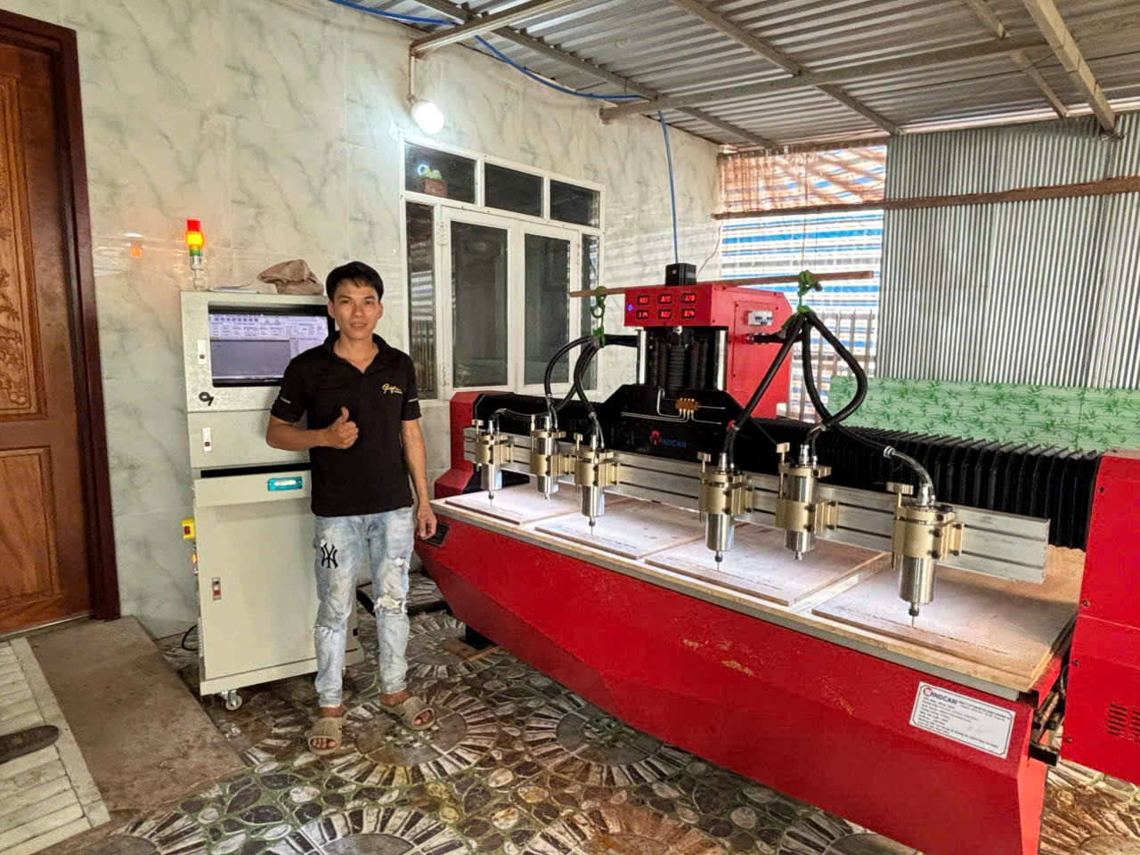 Đánh giá những ưu nhược điểm của máy khắc gỗ CNC
