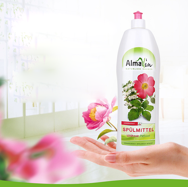 Nước rửa chén hương hoa hồng Almawin - bạn thân của người nội trợ Nước rửa chén hương hoa hồng Almawin - bạn thân của người nội trợ
