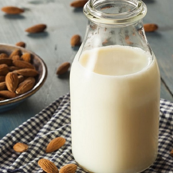 Cách làm sữa hạnh nhân hữu cơ chuẩn vị