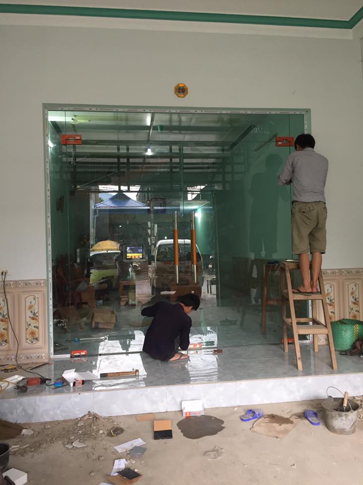 PHỤ KIỆN CỬA KÍNH ADLER