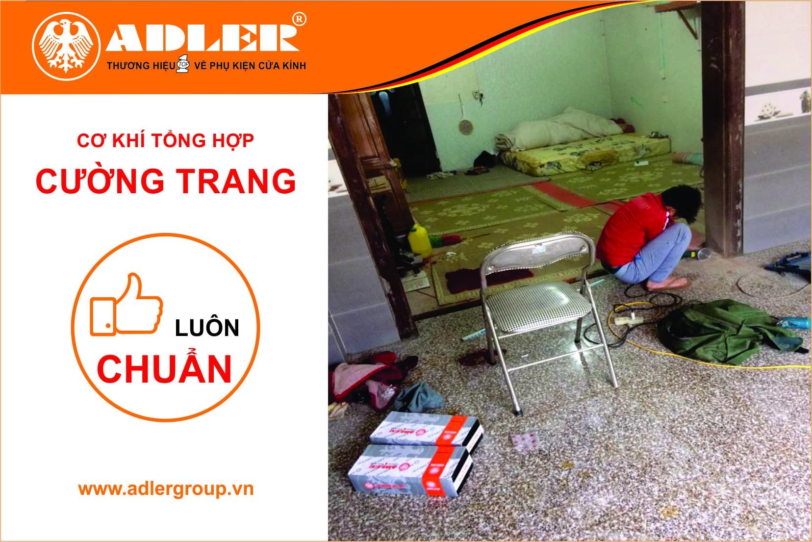 Nhôm kính Cường Trang đang miệt mài với công trình của mình...