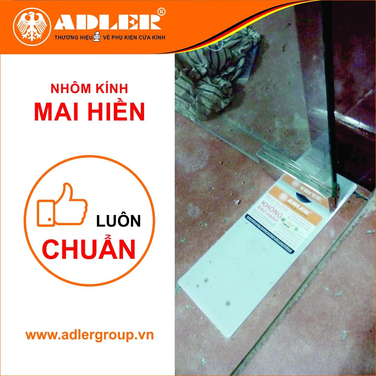 Bản lề sàn Adler luôn được lắp chuẩn xác dưới bàn tay tài hoa của anh thợ lắp đặt cơ sở Mai Hiền