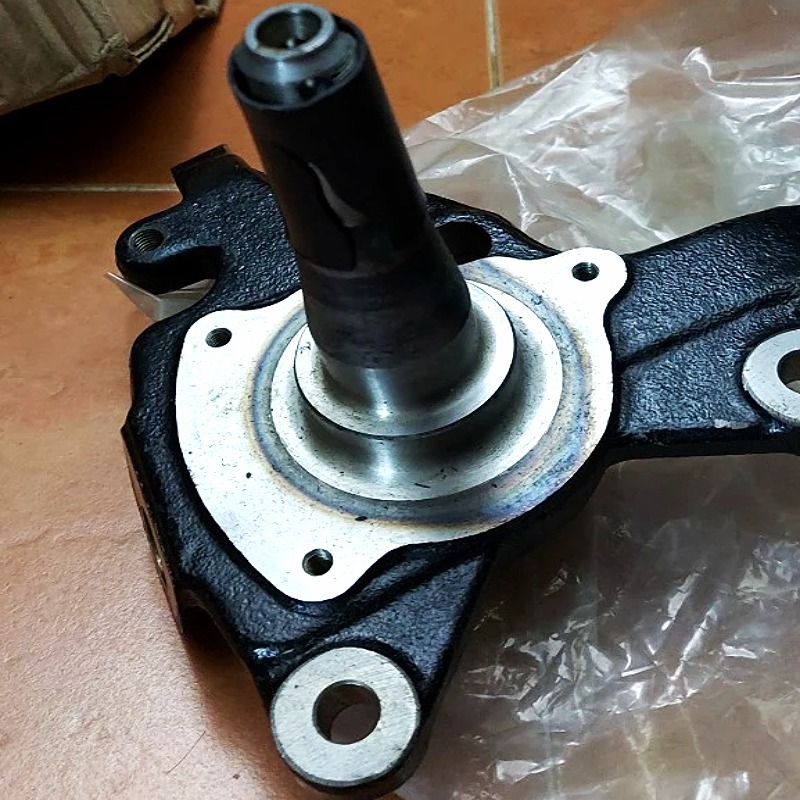 TRỤ LÁI, NGÕNG MOAY Ơ MITSUBISHI JOLIE