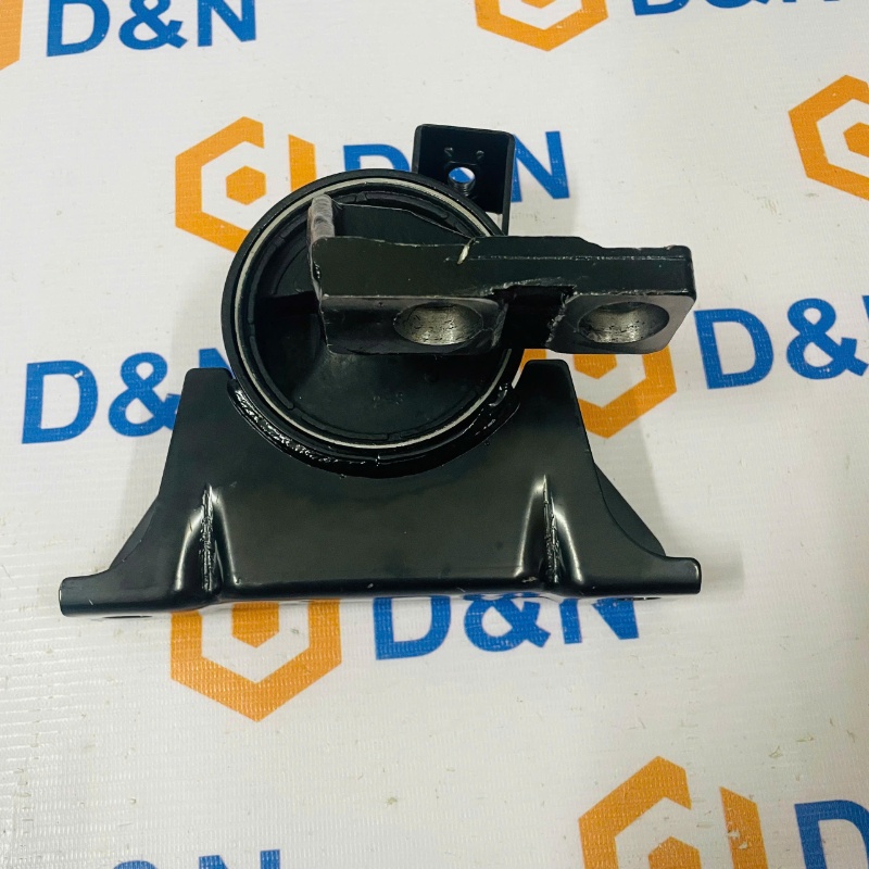 Cao su chân đầu máy Mazda Premacy, Ford Laser 2001-2005 1.8L (số tự động) | BJ0N-39-06YE