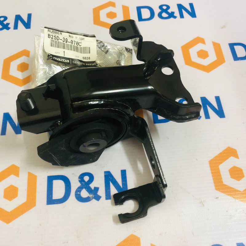 Chân máy trái, chân máy hộp số Ford Laser 1.8, Mazda 323, Premacy | B25D-39-070, B25D-39-070C, BJ0N-39-040C
