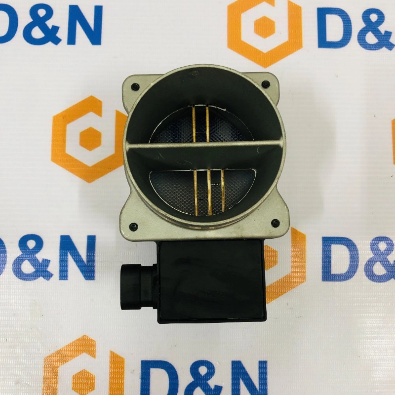 Cảm biến lưu lượng gió Isuzu Trooper 1998-2002 | 8-25166846-1