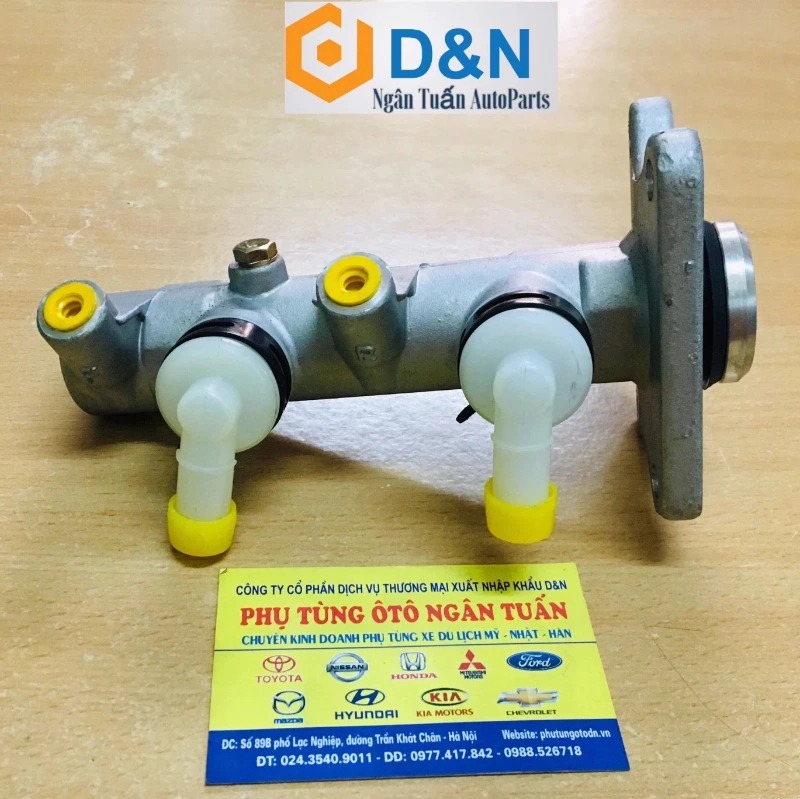 TỔNG PHANH HIACE 2000-2004