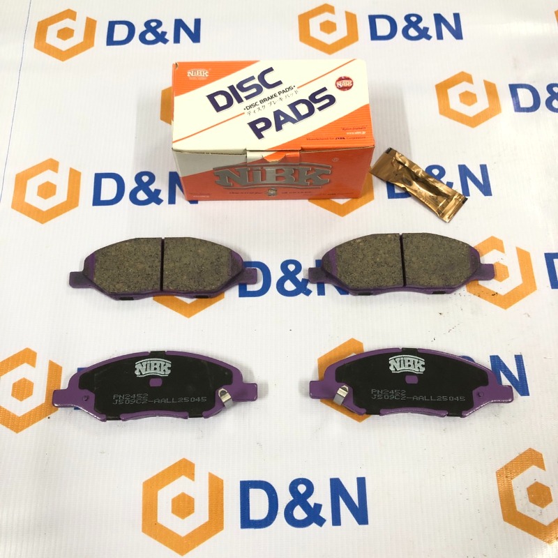 Má phanh trước nissan sunny n17, livina l10, tiida c11 [2007-2017] D1060-1HM0A, D1060-ED500,  D1060-ED51A