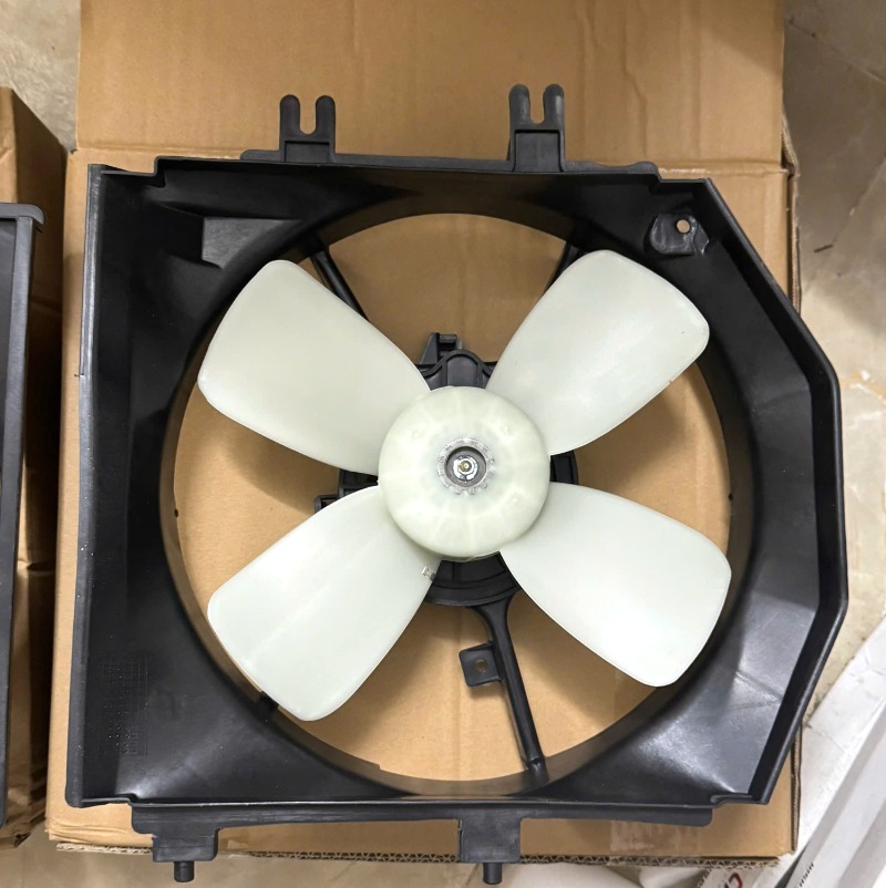 Cụm quạt gió dàn nóng, két nước ford Laser, mazda 323, premacy 2001-2005 | ZL0115035C, ZL0115025B