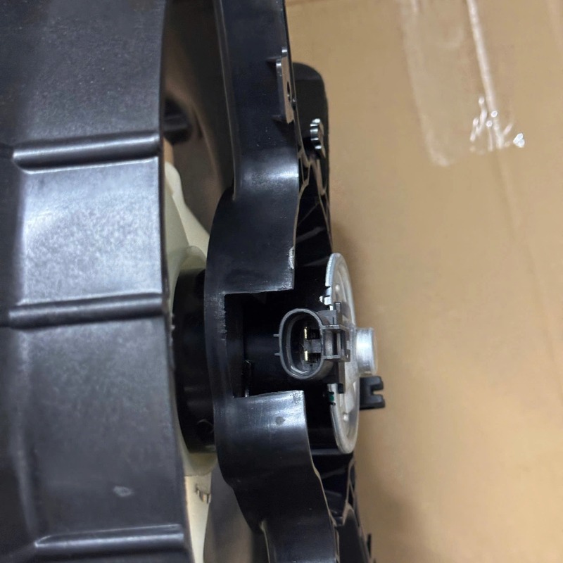 Cụm quạt gió dàn nóng, két nước ford Laser, mazda 323, premacy 2001-2005 | ZL0115035C, ZL0115025B