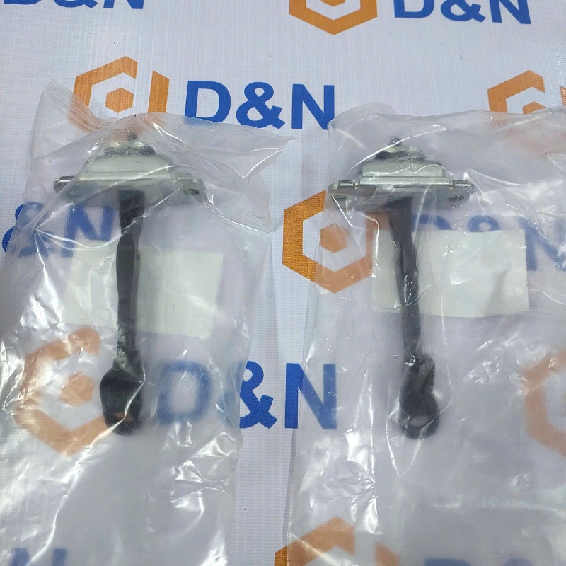 Thanh hạn chế cửa trước Hyundai Getz, Accent, Verna 2005-2014 | 97380-1C000