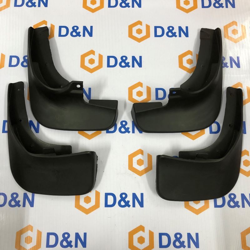 Chắn bùn Ford Laser, Mazda 626, 323, Premacy 2002-2005