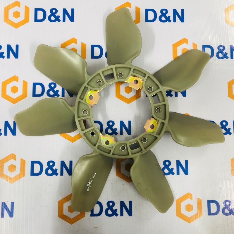 Cánh quạt động cơ Toyota Hilux, Fortuner 2008- 2017 | 16361-0L020, 11214-46011, 1121446011