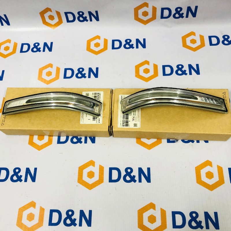 Đèn xin nhan gương Hyundai Santafe 2013-2017 | 87623-B8000, 87613-B8000