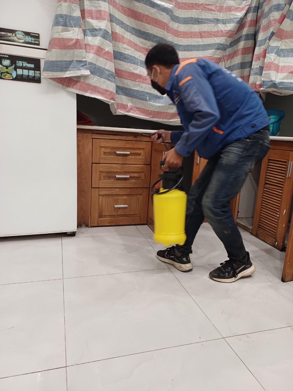 Diệt Mối Khung Cửa Trịnh Gia Bảo - Bảo vệ ngôi nhà khỏi mối mọt Diệt Mối Khung Cửa